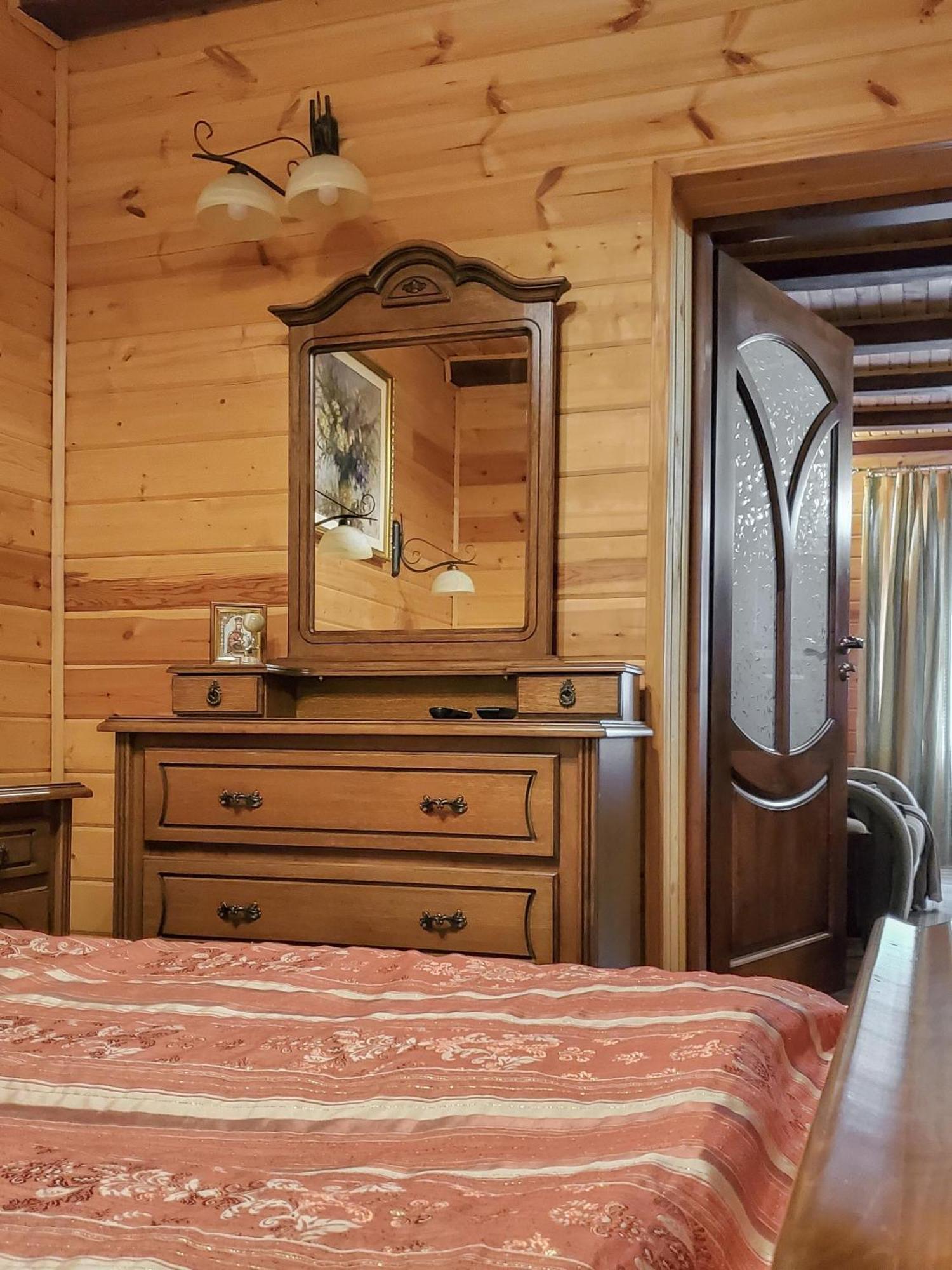 Elf-Cottage Tur'ya Paseka Εξωτερικό φωτογραφία