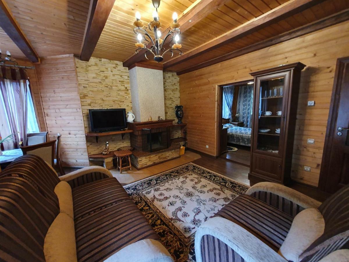 Elf-Cottage Tur'ya Paseka Εξωτερικό φωτογραφία