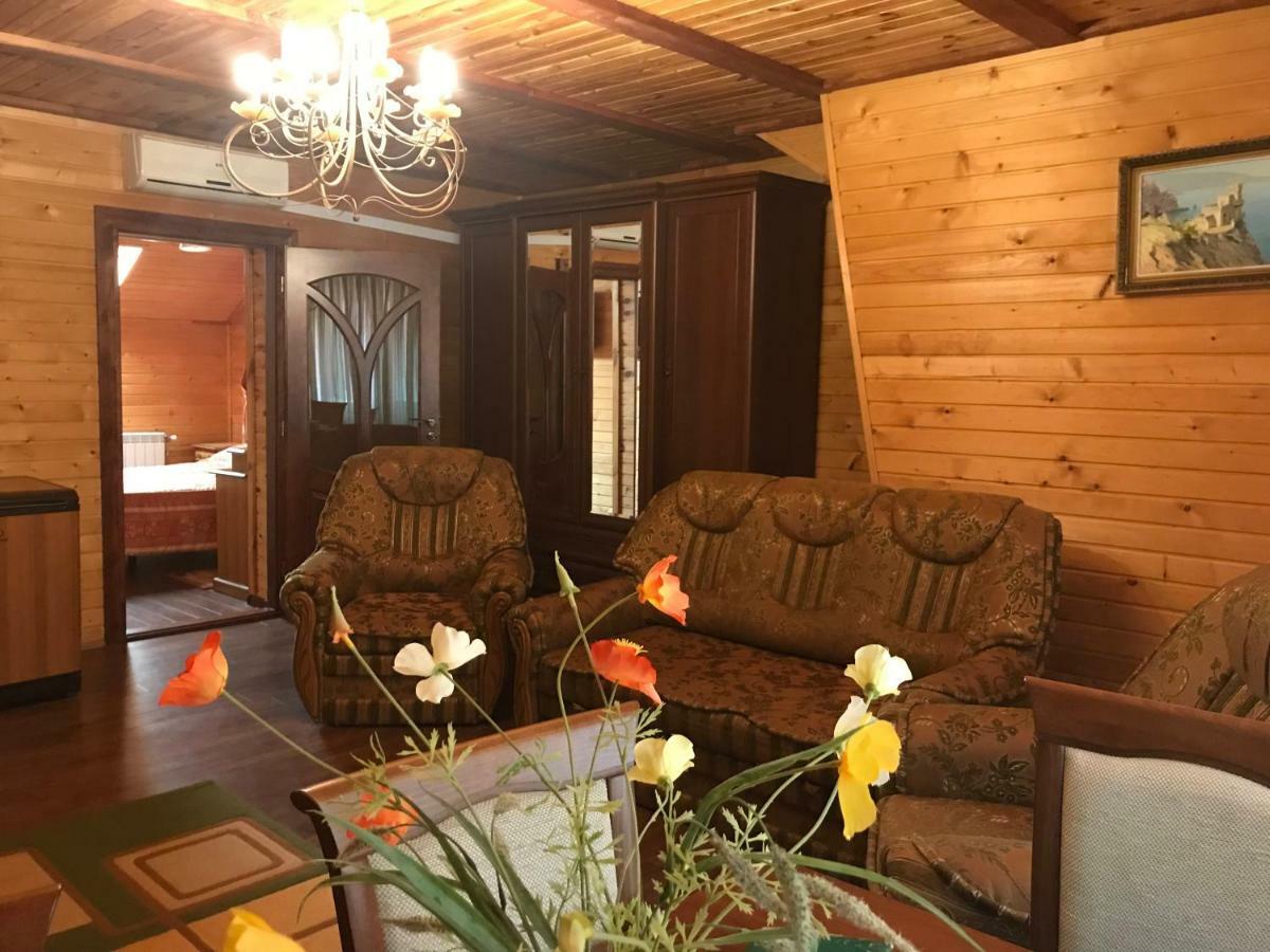 Elf-Cottage Tur'ya Paseka Εξωτερικό φωτογραφία