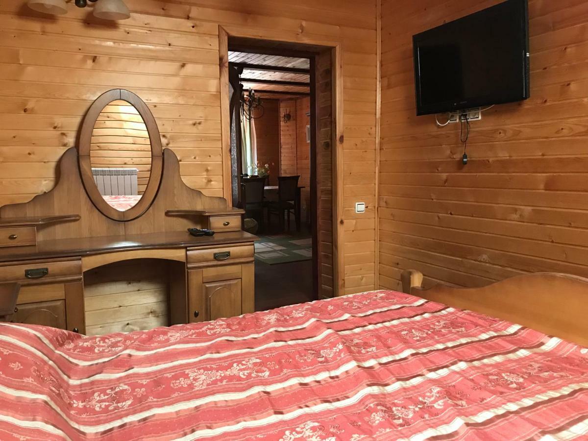 Elf-Cottage Tur'ya Paseka Εξωτερικό φωτογραφία